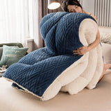 Snugvale | Thick Sherpa Winter Blanket Integrated Quilt Core — view 17