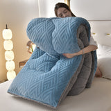 Snugvale | Thick Sherpa Winter Blanket Integrated Quilt Core — view 18